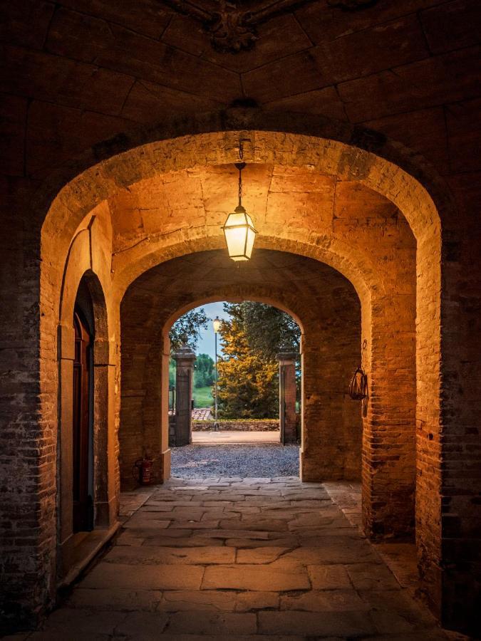 Il Castello Di San Ruffino Hotel Lari Exterior photo